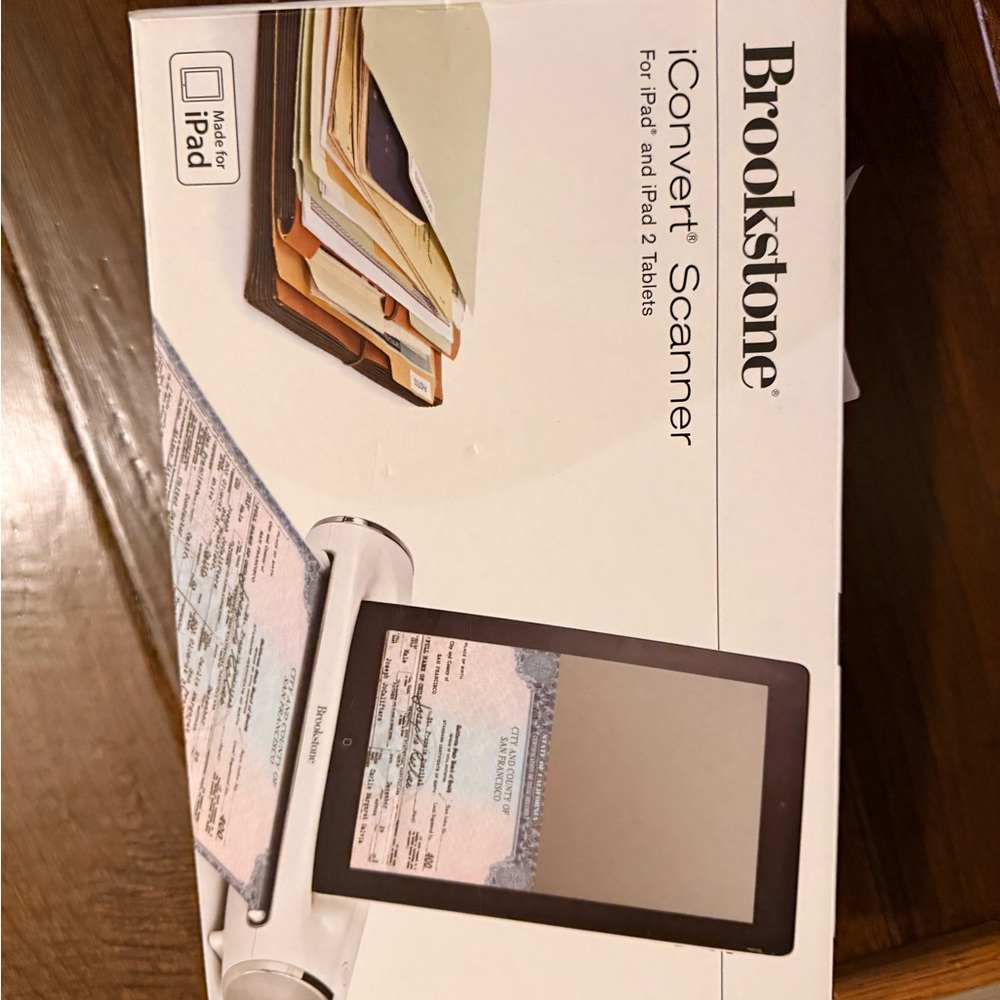 Brookstone iConvert Tablet Scanner - White - Picture 3 of 15